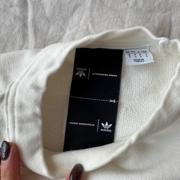 SOLD Alexander Wang x Adidas Sweatshirt - Picture 2 of 5